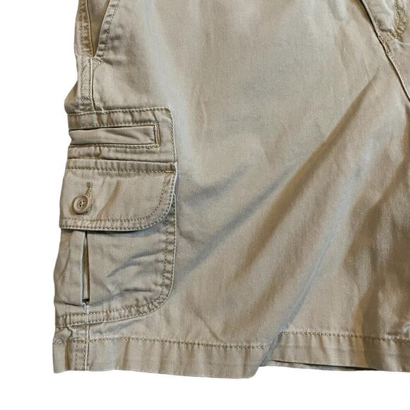 Vintage Caribbean Joe khaki high rise  cargo shorts size 10 - Picture 3 of 8